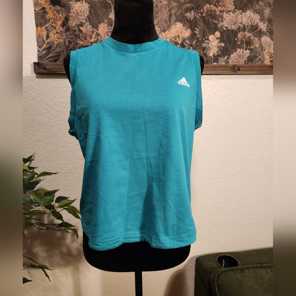 Adidas crop top gym tank